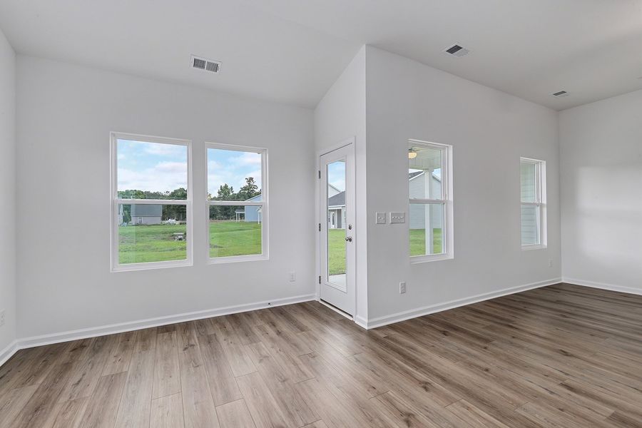 Spacious, unfurnished interior of a new home in Garden Grove, Conway (Image 21).