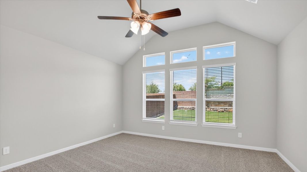 Representative unfurnished interior of a home built from the Wimberley by D.R. Horton in Lakeview Pointe, Midlothian (Image 28).