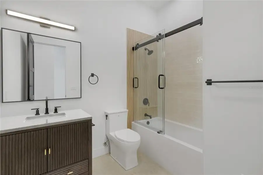 Furnished interior view inside a new home in , Sarasota (Image 4).