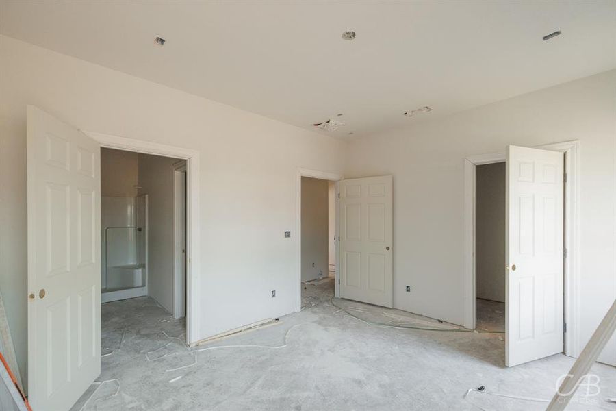 Spacious, unfurnished interior of a new home in , Clyde (Image 5). Spacious, unfurnished interior of a new home in , Clyde (Image 5).