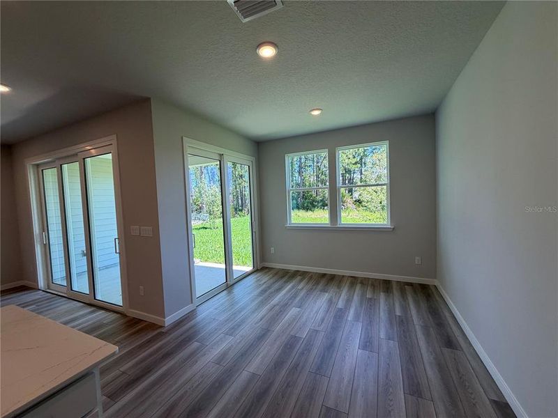 Spacious, unfurnished interior of a new home in Reserve East, Flagler Beach (Image 20).