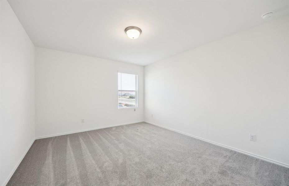 Spacious secondary bedroom Spacious secondary bedroom