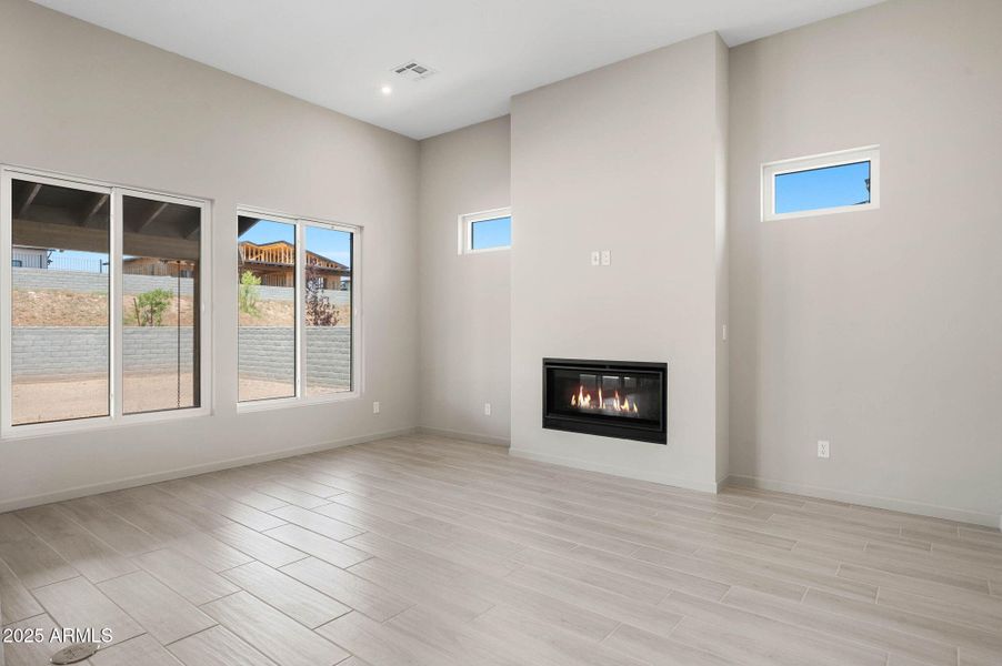 8-Great Room (3) 8-Great Room (3)