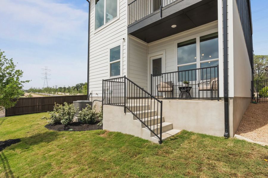 Representative exterior details of a home built from the Apollo by Chesmar Homes in Centero at Stone Oak, San Antonio (Image 4).