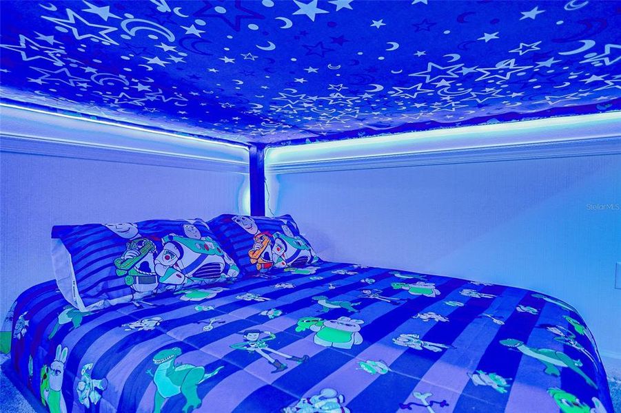 Close-up of interior finishes inside a home in , Kissimmee (Image 20).