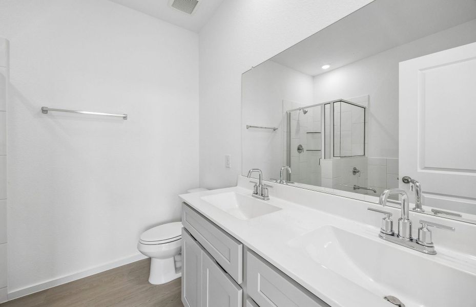 Furnished interior view inside a new home in Crosby Farms, Crosby (Image 7).