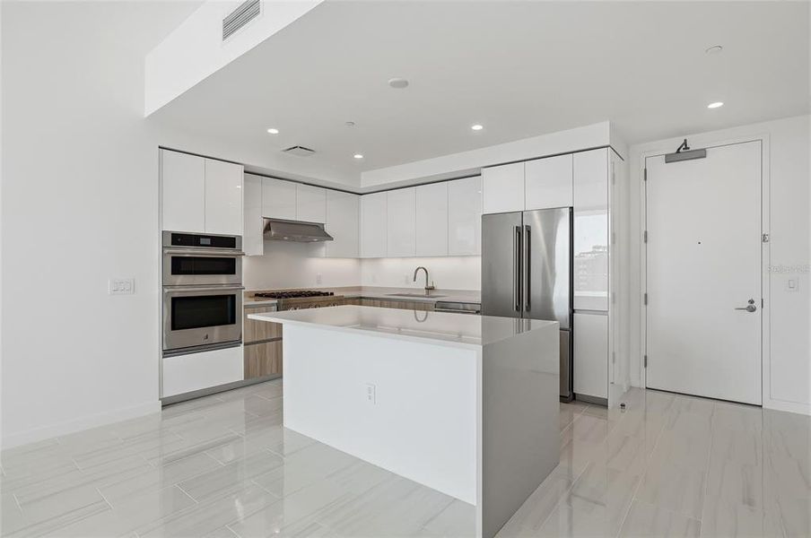 Furnished interior view inside a new home in , St. Petersburg (Image 8).