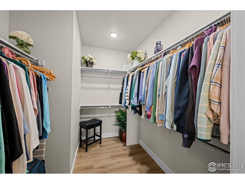Furnished interior view inside a new home in , Longmont (Image 8).