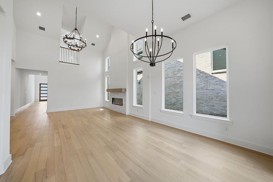 Spacious, unfurnished interior of a new home in Hillside Village, Celina (Image 24).