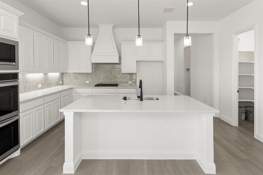 11. 3225 Agnew - Kitchen