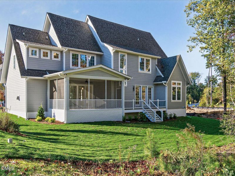 041-1280x960-rear-view 041-1280x960-rear-view