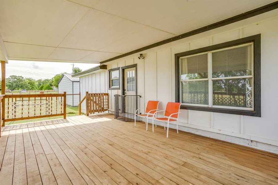 Exterior details and patio area of a home in , Mineral Wells (Image 21).