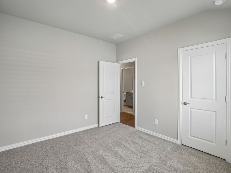 Spacious, unfurnished interior of a new home in Stella Hills, Denton (Image 24). Spacious, unfurnished interior of a new home in Stella Hills, Denton (Image 24).