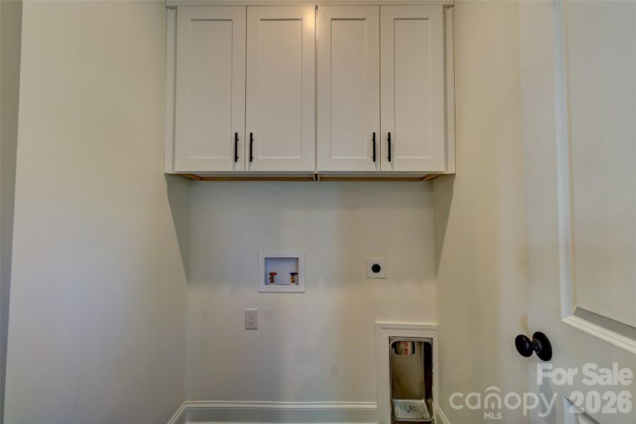 Image 20 of a home in . Image 20 of a home in .