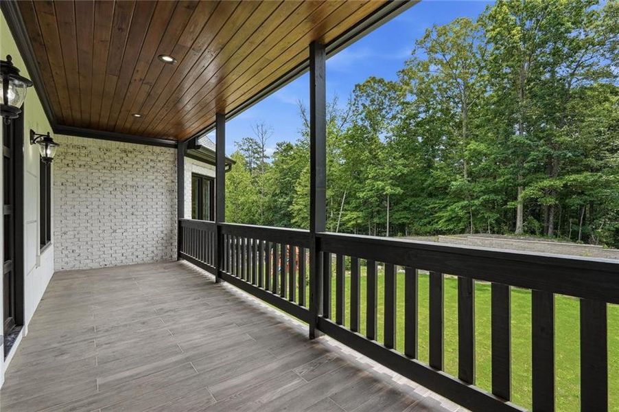 Exterior details and patio area of a home in , Roswell (Image 28).