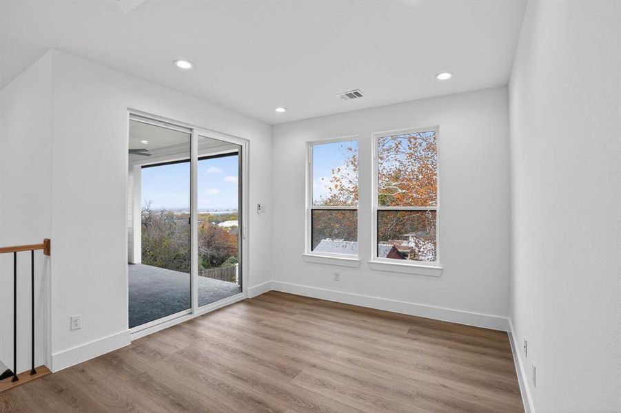 Spacious, unfurnished interior of a new home in , Dallas (Image 15). Spacious, unfurnished interior of a new home in , Dallas (Image 15).