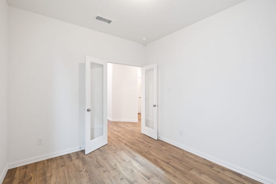 Spacious, unfurnished interior of a new home in Elevon, Lavon (Image 24). Spacious, unfurnished interior of a new home in Elevon, Lavon (Image 24).