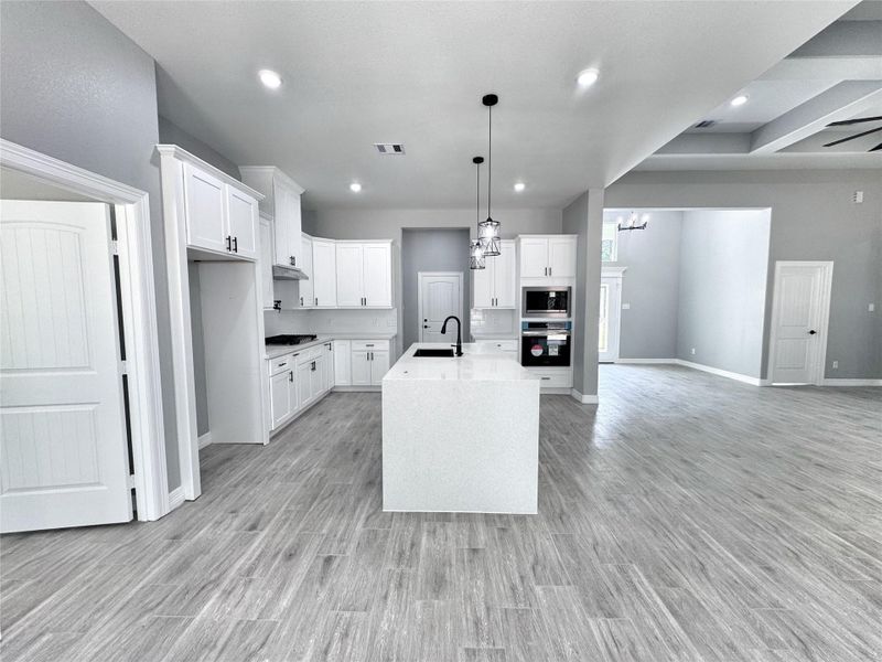l images used are for illustrative purposes only and are intended to convey the concept and vision of the homes. They are for guidance only, may change as work progresses, and do not necessarily represent a true and accurate depiction of the finished product, and specifications may vary.