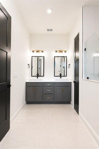 Furnished interior view inside a new home in , Palm Coast (Image 8).