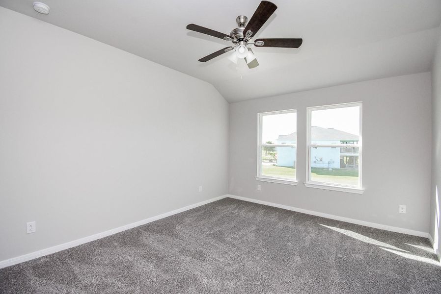 Spacious, unfurnished interior of a new home in , Palacios (Image 31).