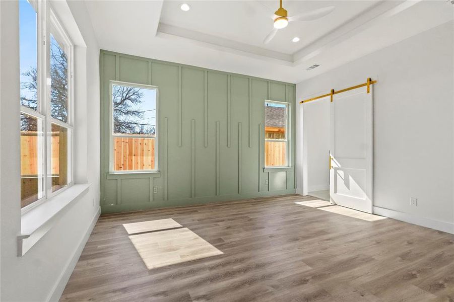 Spacious, unfurnished interior of a new home in , Dallas (Image 13).