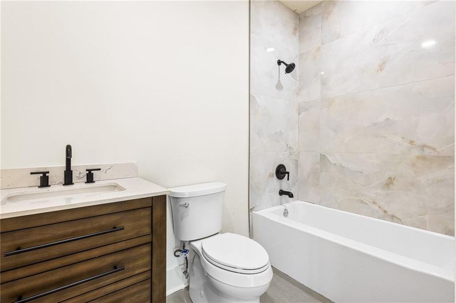 Furnished interior view inside a new home in , Atlanta (Image 18). Furnished interior view inside a new home in , Atlanta (Image 18).