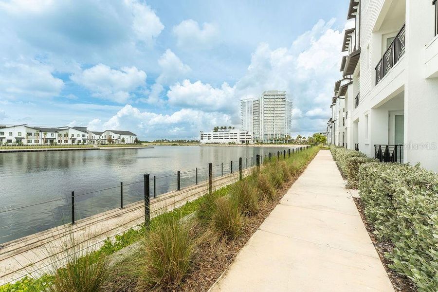 Image 36 of a home in .