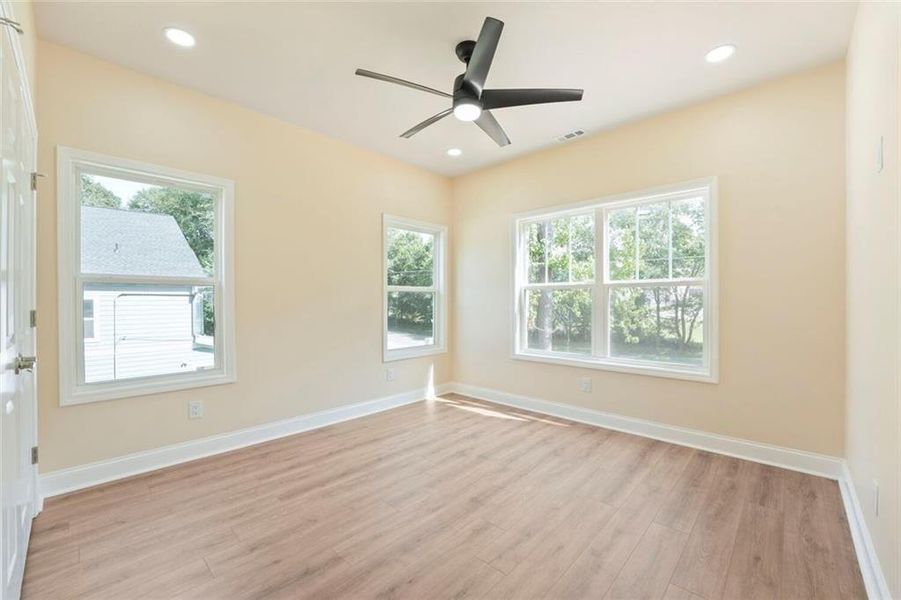 Spacious, unfurnished interior of a new home in , Atlanta (Image 19). Spacious, unfurnished interior of a new home in , Atlanta (Image 19).