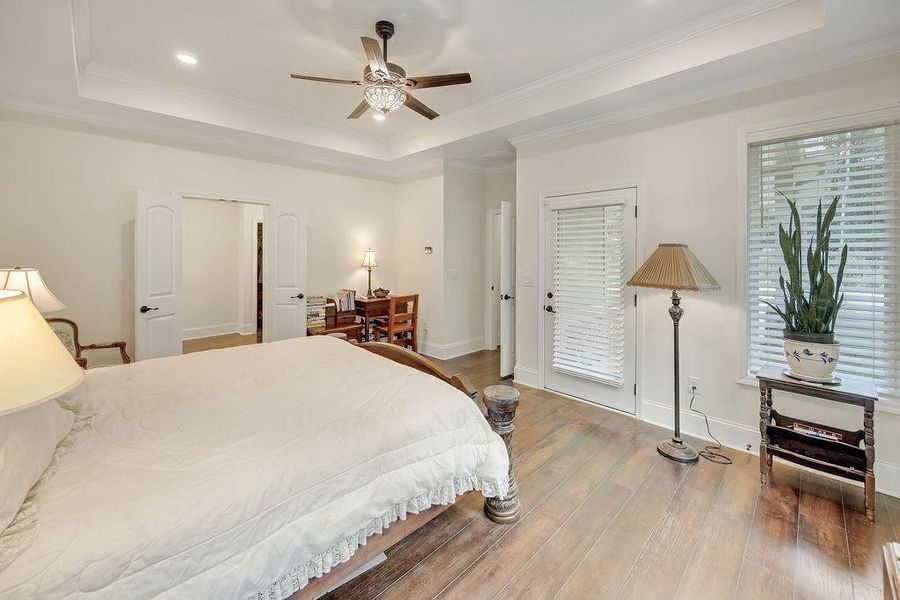 Furnished interior view inside a new home in , Canton (Image 5).