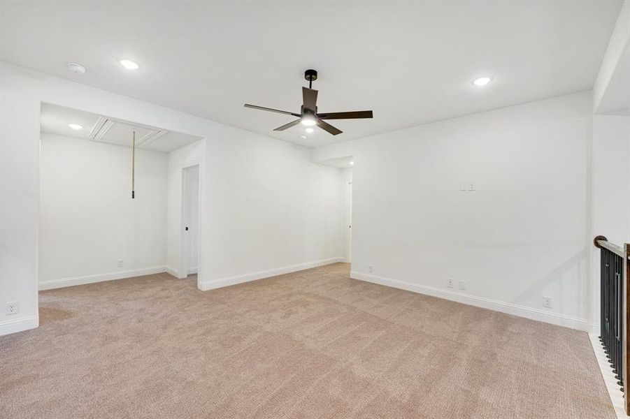 Spacious, unfurnished interior of a new home in Windsong Ranch Classic 61, Prosper (Image 25). Spacious, unfurnished interior of a new home in Windsong Ranch Classic 61, Prosper (Image 25).