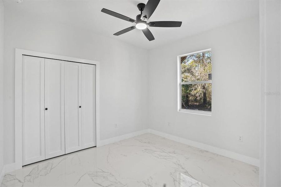 Spacious, unfurnished interior of a new home in , Port Charlotte (Image 15).