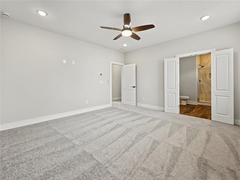Spacious, unfurnished interior of a new home in , Austell (Image 16).