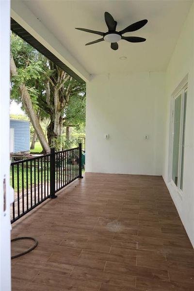 Exterior details and patio area of a home in , Safety Harbor (Image 3).