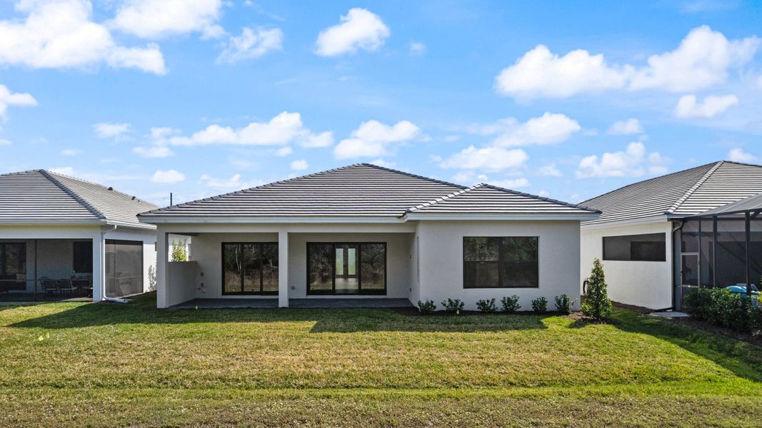 Rear Exterior Rear Exterior