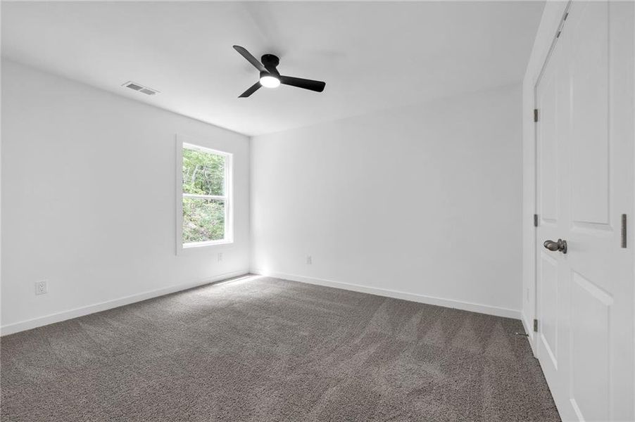 Spacious, unfurnished interior of a new home in , Atlanta (Image 22).