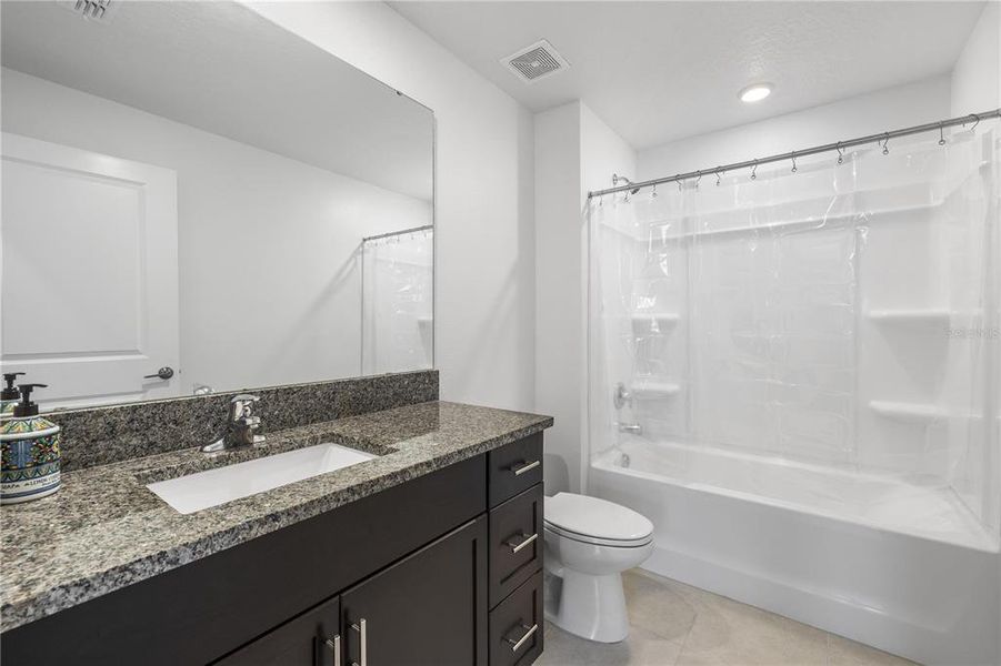 Furnished interior view inside a new home in Wind Meadows South, Bartow (Image 6).