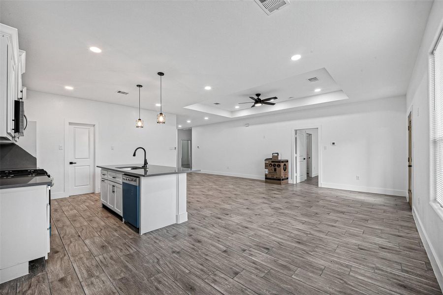 Spacious, unfurnished interior of a new home in , Crosby (Image 17).