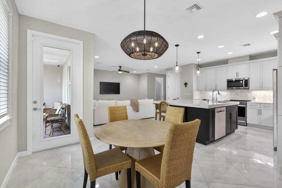 Dining area Dining area