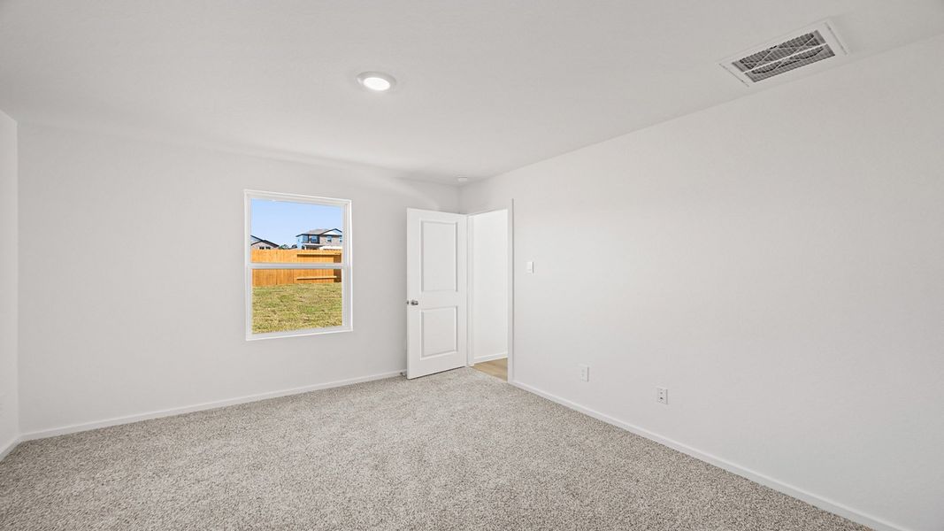 Representative unfurnished interior of a home built from the Anderson by D.R. Horton in Lexington Heights, Willis (Image 28). Representative unfurnished interior of a home built from the Anderson by D.R. Horton in Lexington Heights, Willis (Image 28).