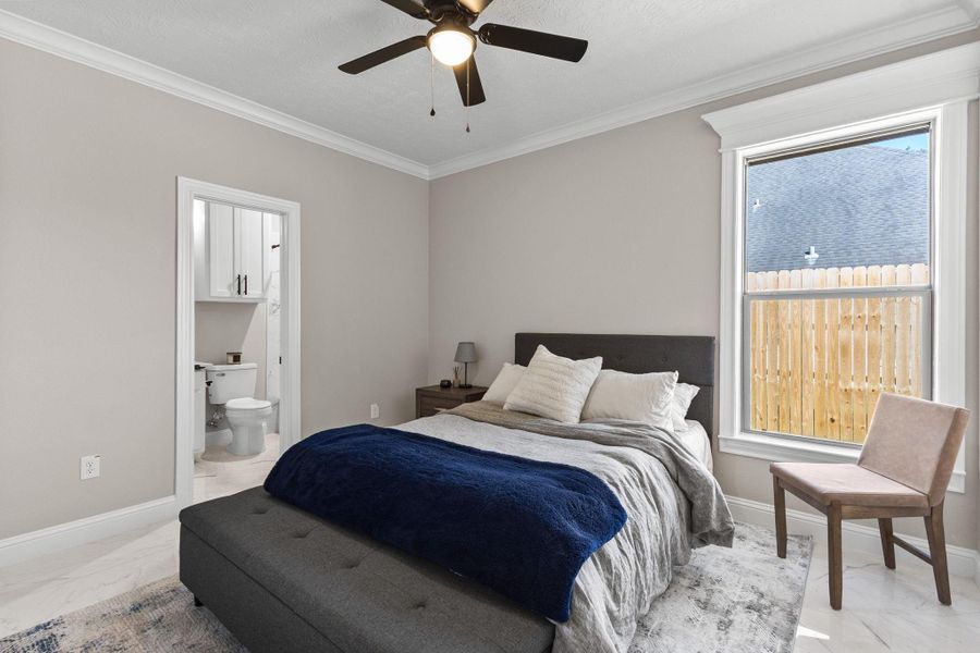 Furnished interior view inside a new home in , Beaumont (Image 33).