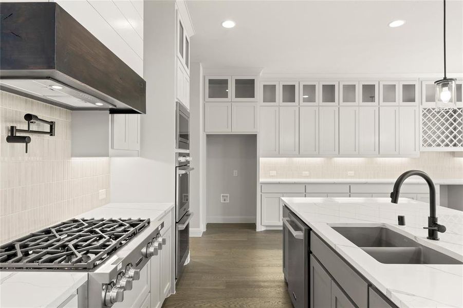 10. 491 Mayfair - Kitchen (3) 10. 491 Mayfair - Kitchen (3)