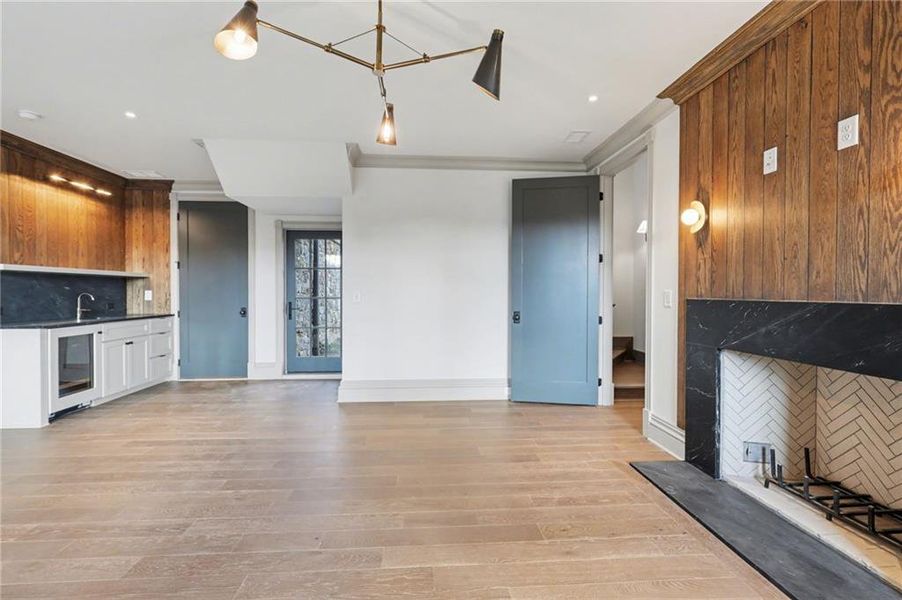 Spacious, unfurnished interior of a new home in , Clarkesville (Image 23).