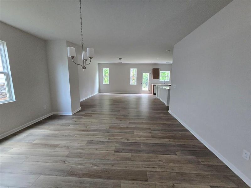 Spacious, unfurnished interior of a new home in Enclave at Dawson Forest, Dawsonville (Image 9).