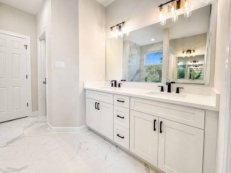 Primary bath