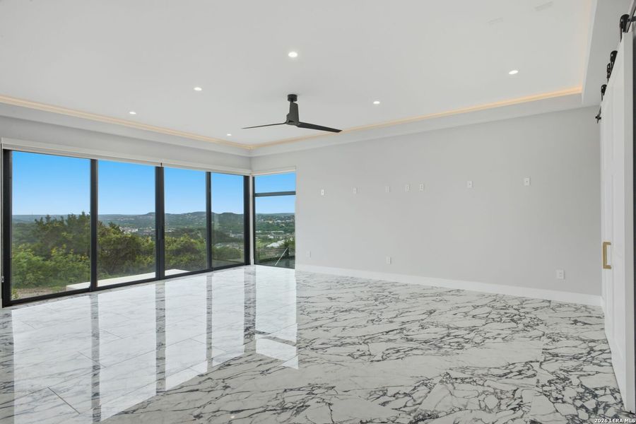 Spacious, unfurnished interior of a new home in , San Antonio (Image 39). Spacious, unfurnished interior of a new home in , San Antonio (Image 39).
