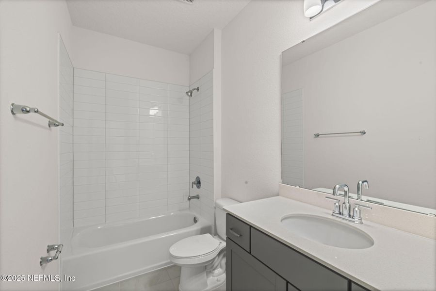 Furnished interior view inside a new home in Beacon Lake, St. Augustine (Image 19).