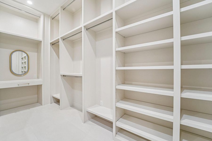 Image 48 of a home in .