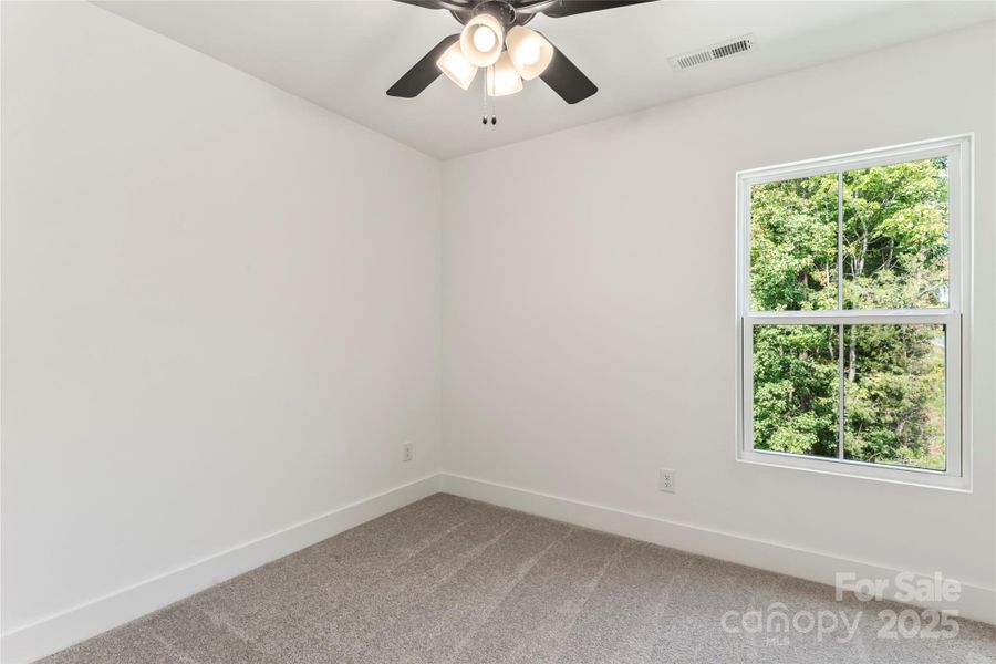 Spacious, unfurnished interior of a new home in , Fort Mill (Image 20).