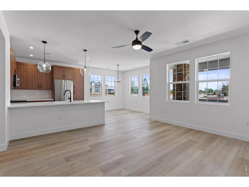 Spacious, unfurnished interior of a new home in , Broomfield (Image 16).