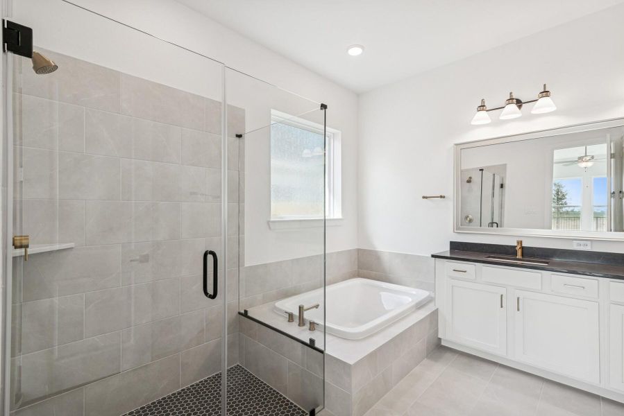 Furnished interior view inside a new home in Brookewater 55’ Homesites, Rosenberg (Image 8).